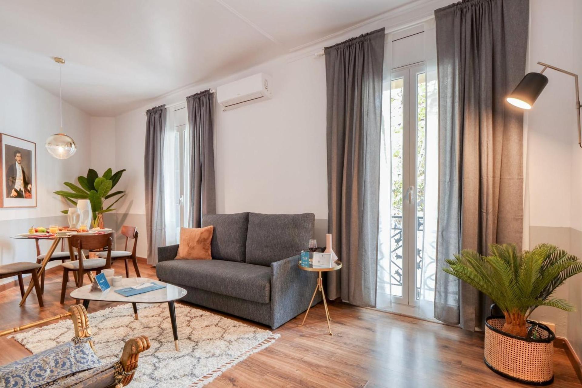 Comte Urgell Barcelona Exterior foto